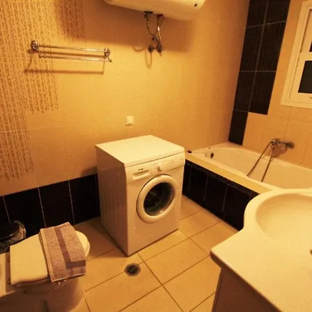 Glyfada 38 Apartment *